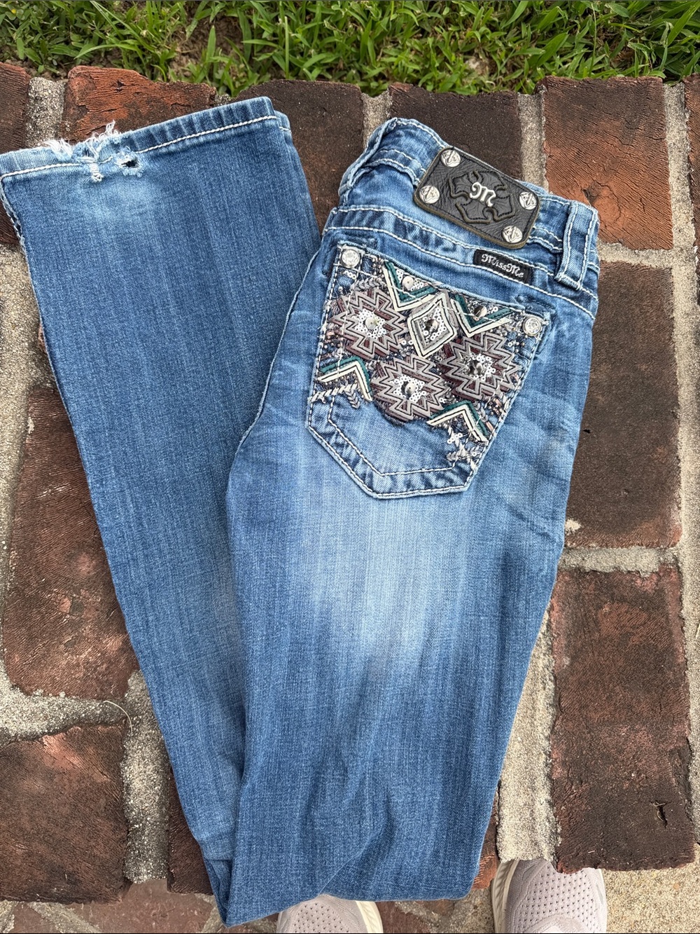 Miss Me signature boot cut blue jeans size 26 - Picture 7 of 7